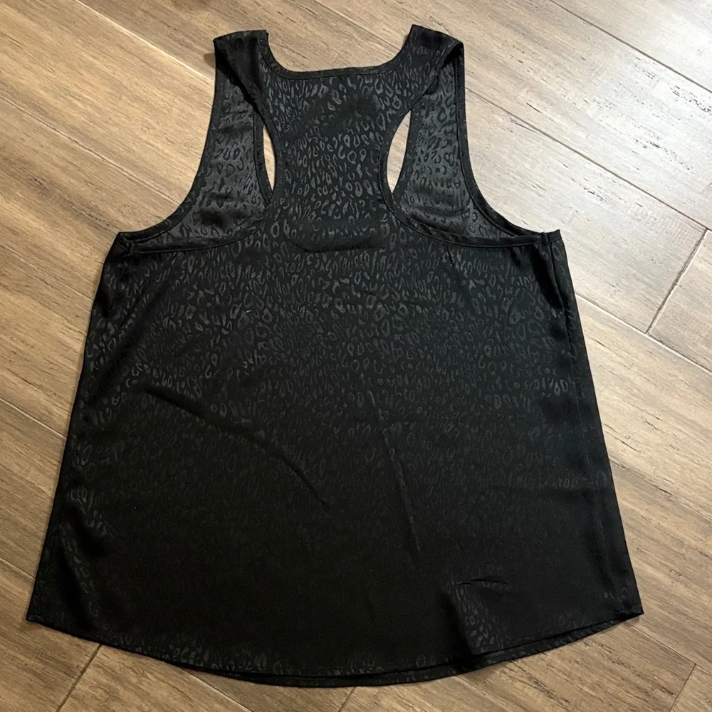 Black Leopard-Print Racerback Tank Top from Evereve - Picture 3 of 9